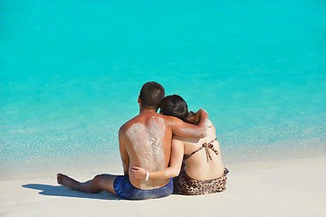 Image showing happy young  couple enjoying summer on beach