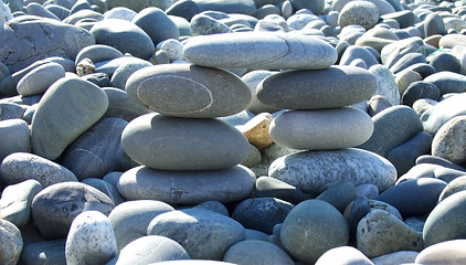 Image showing pebble bridge