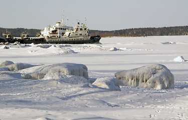 Image showing Barge moored on the Bay in winter