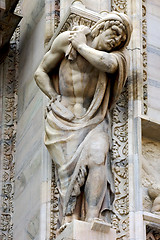Image showing italy  statue of   men