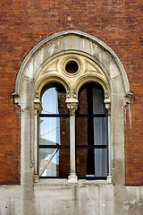 Image showing castle brick brown and window reflex 