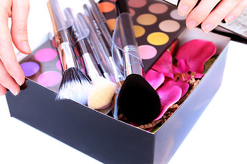 Image showing Gift Box with makeup inside 