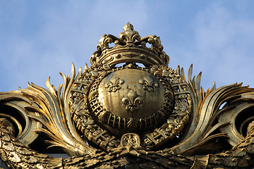 Image showing Detail of the golden gate at the justice palace in Paris