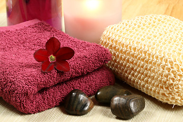 Image showing Maroon spa therapy