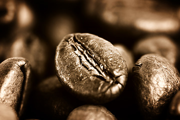 Image showing Fragrant fried coffee beans 