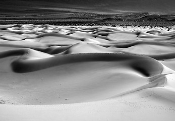 Image showing Beautiful Sand Dune Formations in Death Valley California