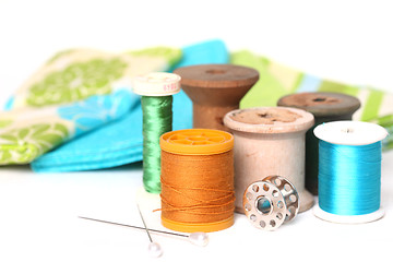 Image showing Sewing and Quilting Thread On White