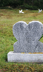 Image showing Heart shaped grave stone