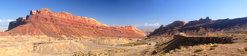 Image showing Scenic road in Nevada in the Valley of Fire area