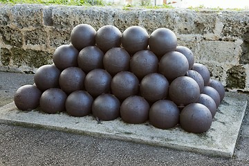 Image showing Cannon balls