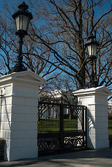 Image showing The White House entrance gates