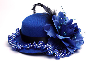 Image showing Blue hat and necklace