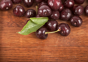 Image showing Red, ripe, juicy cherries