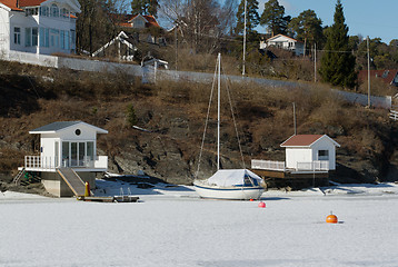 Image showing Sailboat and seahouse