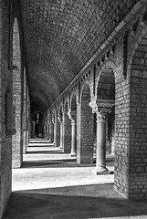 Image showing Ripoll monastery columns inside, black and white