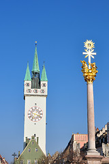 Image showing Tower and Trinity Column in Straubing, Bavaria