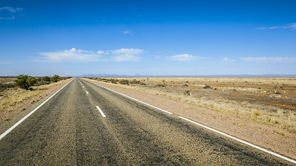 Image showing road to horizon