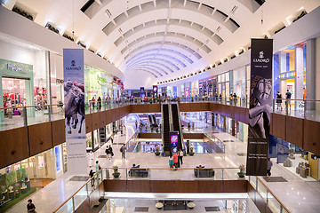 Image showing Interior View of Dubai Mall - world's largest shopping mall