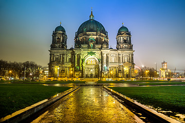 Image showing the Berliner Dom in the night in Berlin Germany