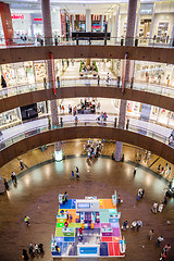 Image showing Interior View of Dubai Mall - world's largest shopping mall