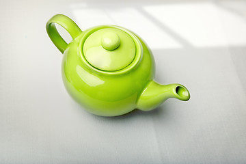 Image showing Green teapot