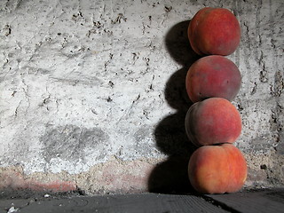 Image showing peaches