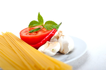 Image showing Italian spaghetti pasta tomato ingredients