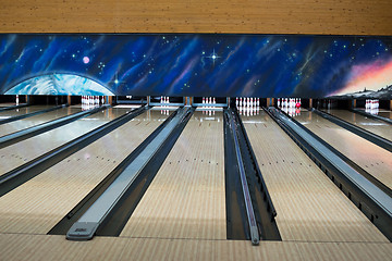 Image showing Bowling lanes