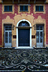 Image showing window grate in italy 