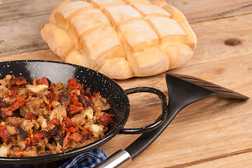 Image showing Pan with migas