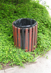 Image showing Rubbish Bin