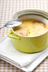 Image showing onion soup with melted cheese and bread on top