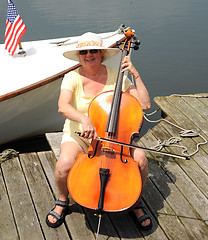 Image showing Female cellist.