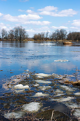 Image showing End of the ice drift on the river