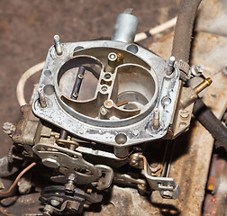 Image showing car's carburetor with the cover removed