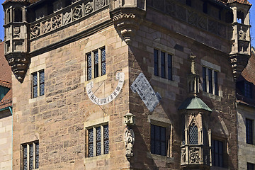 Image showing Nassauer house of Nuremberg with sundial