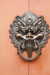 Image showing lion door knob