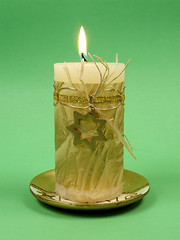 Image showing Decorative candle with a star