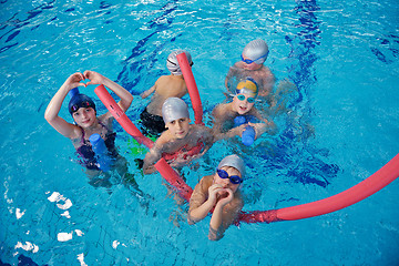 Image showing happy children group  at swimming pool