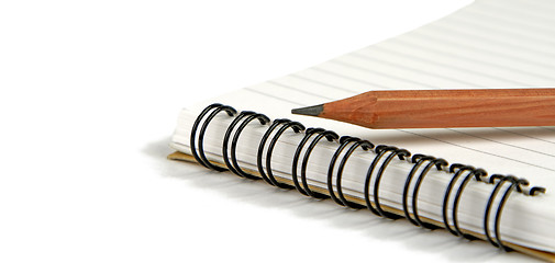 Image showing Crayon on notebook