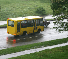 Image showing  bus in the rain 