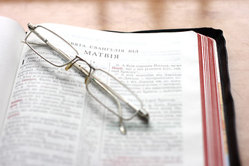 Image showing Open Bible