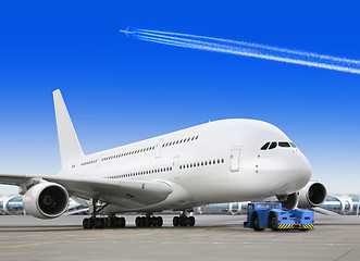 Image showing big passenger airplane in airport