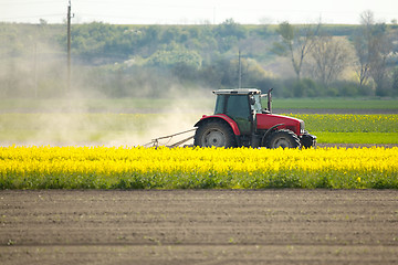 Image showing Tractor