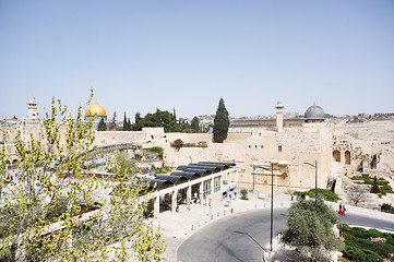 Image showing wailing wall and temple mount