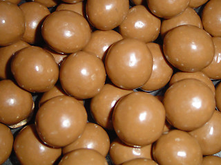 Image showing Chocolate Balls