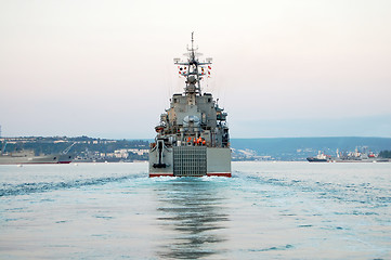 Image showing back military ship