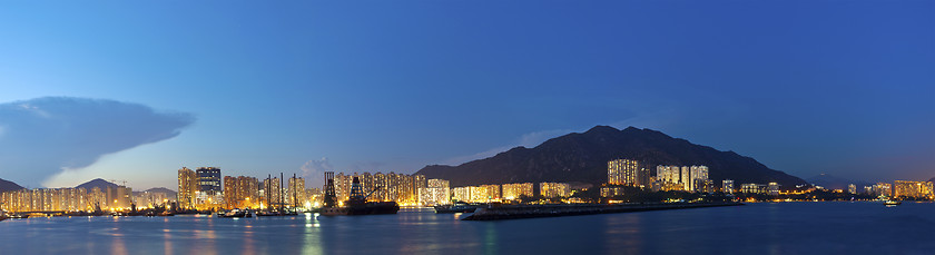 Image showing Hong Kong downtown along coast at night