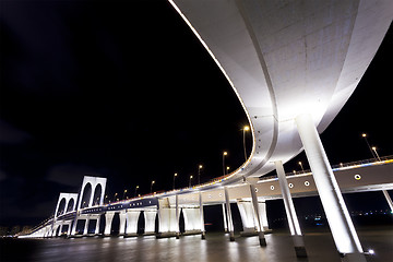 Image showing Sai Van Bridge in Macau at night