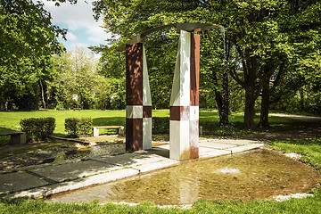 Image showing Fountain in city park